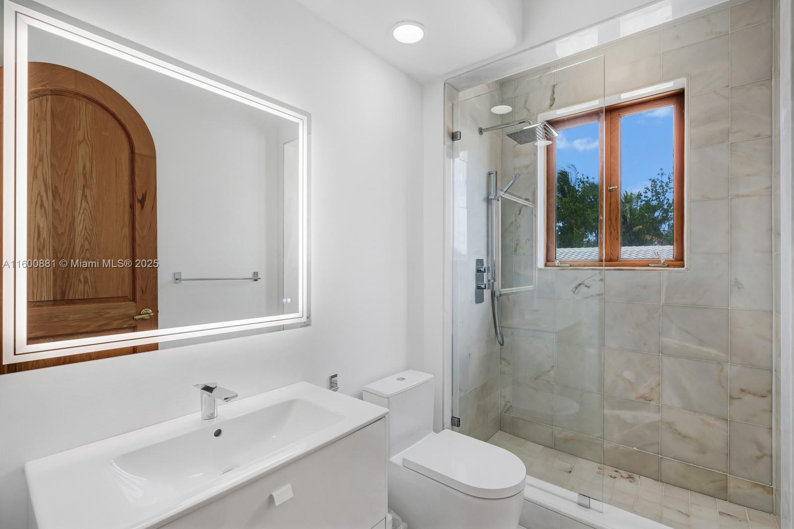 387 Ocean Blvd Property Photo 25