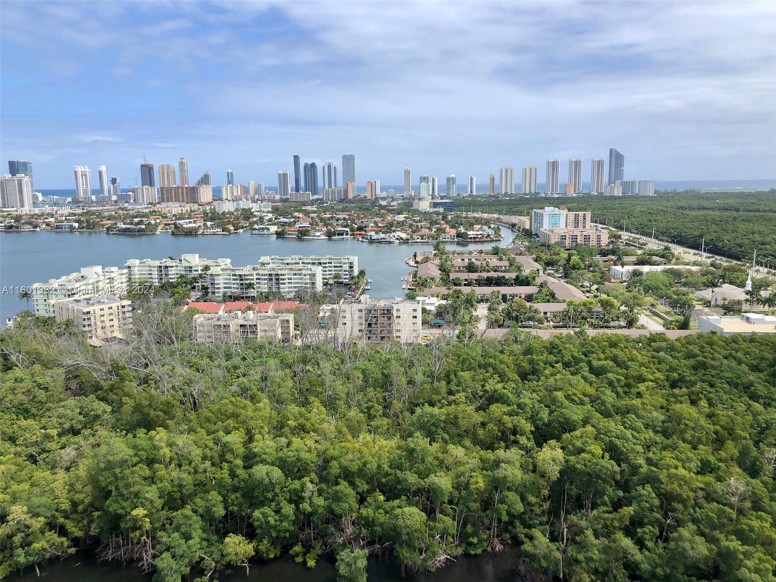 16385 Biscayne Blvd 2421 Property Photo 23