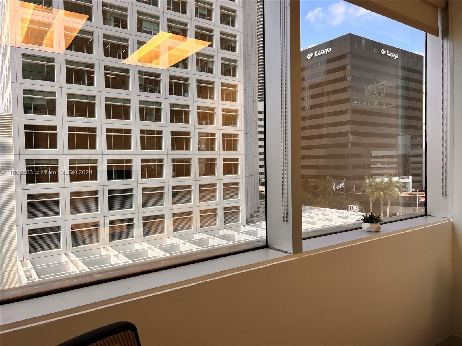 777 Brickell Ave 5th Floor Property Photo 13