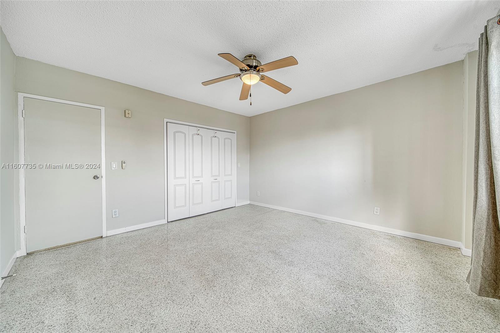 9700 E Bay Harbor Dr 508 Property Photo 15