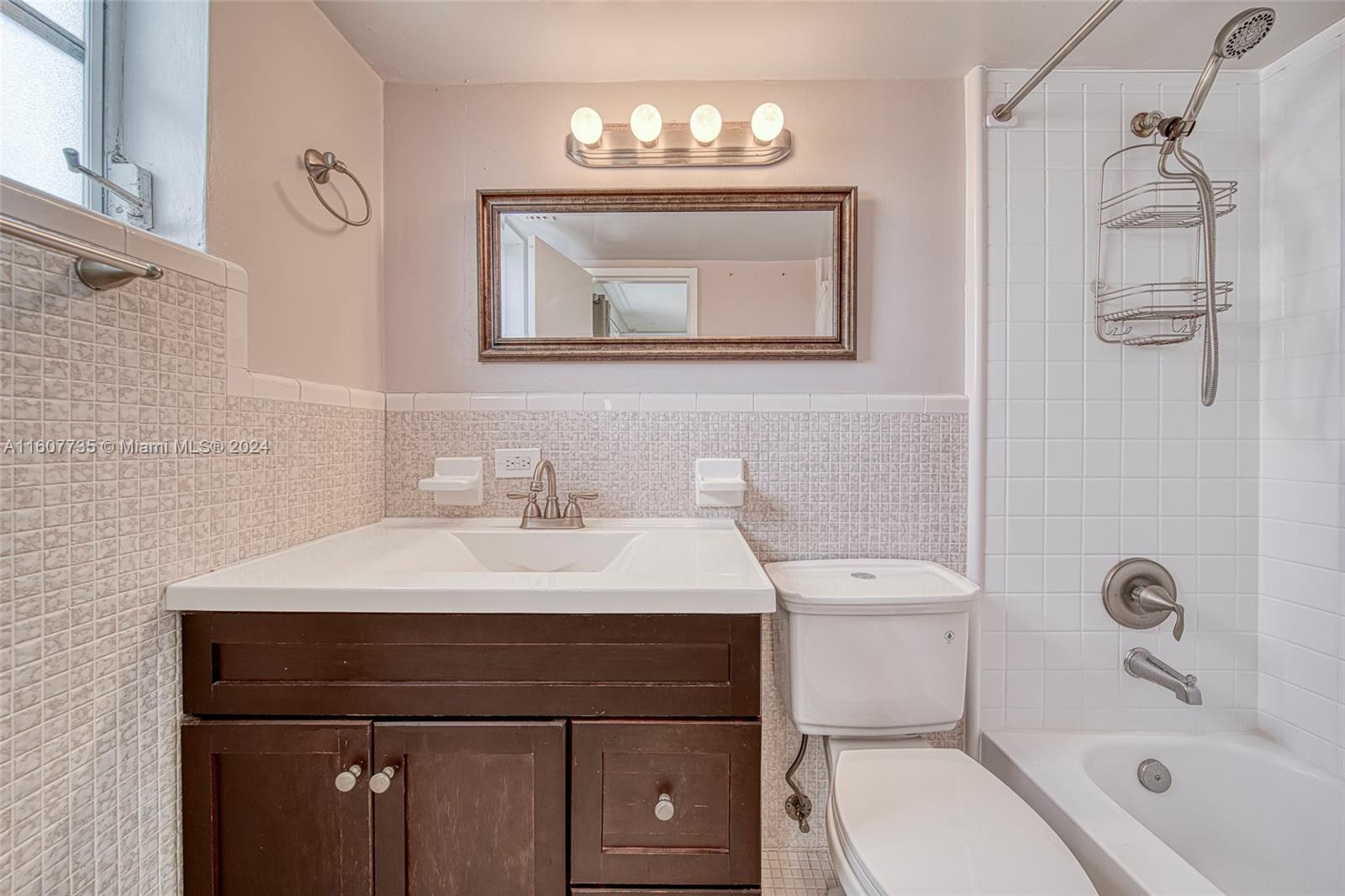 9700 E Bay Harbor Dr 508 Property Photo 18