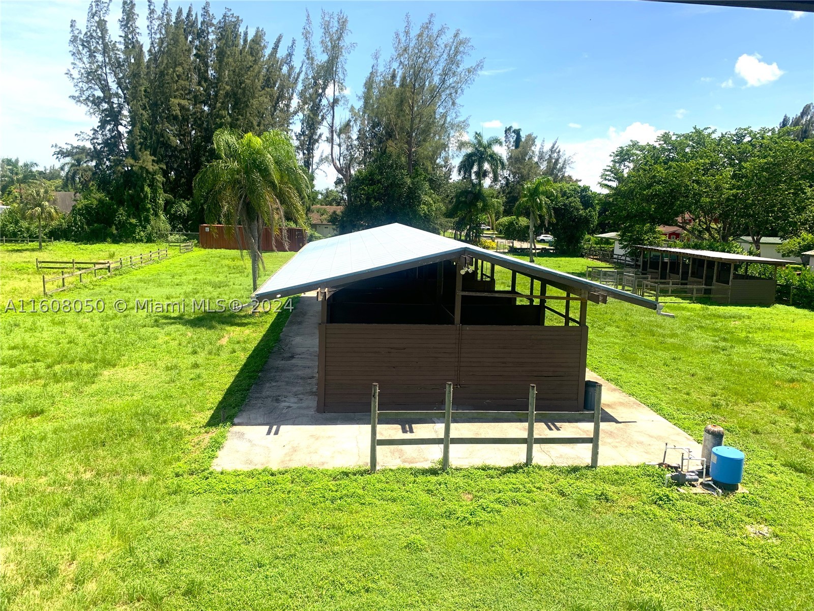 22750 Sw 154th Ave Property Photo 17