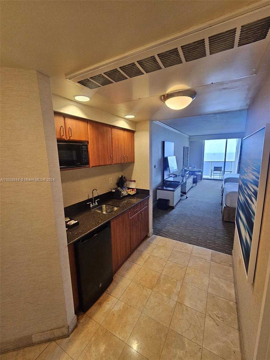 18001 Collins Ave 2610 Property Photo 1