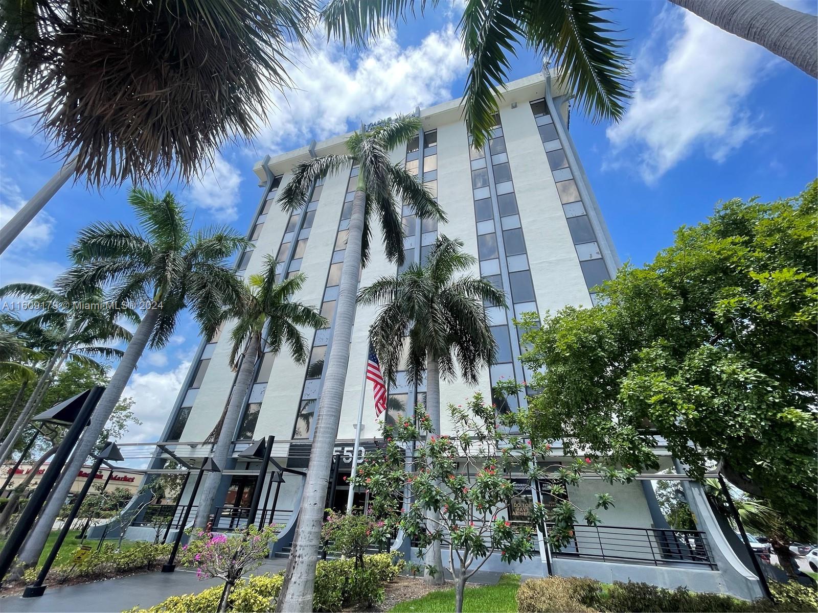 12550 Biscayne Blvd 306 Property Photo 1
