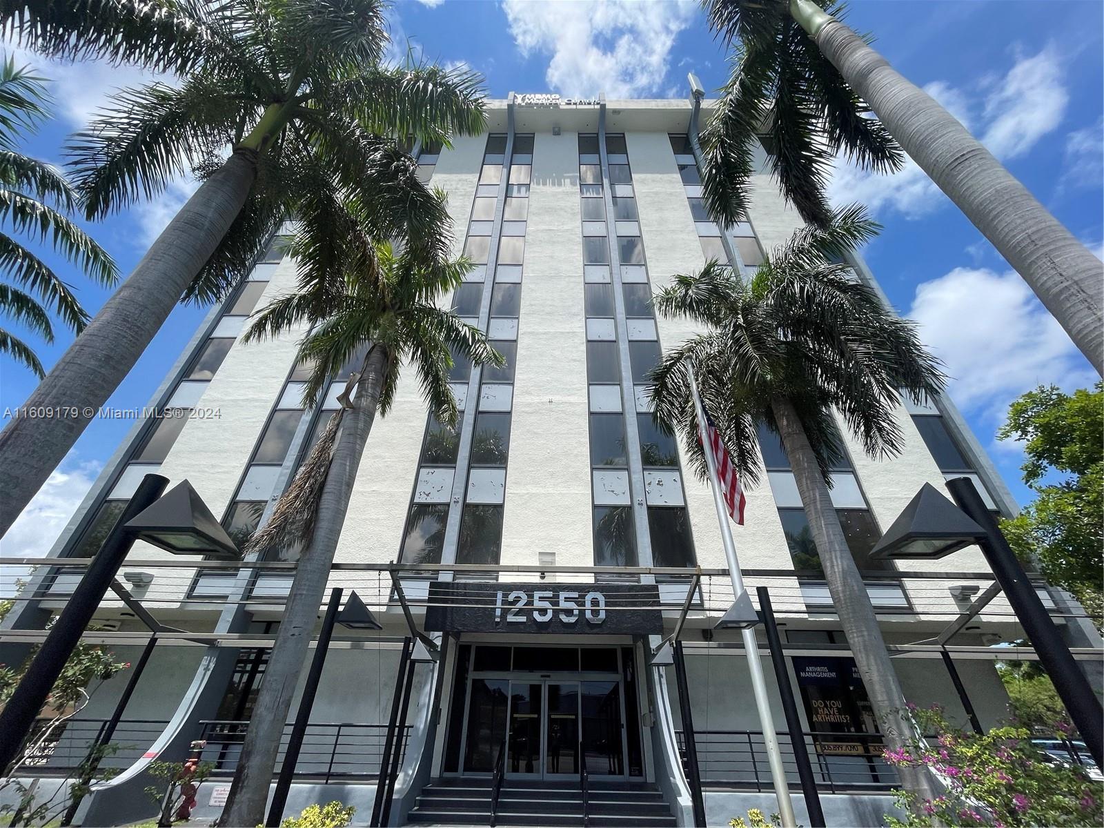 12550 Biscayne Blvd 306 Property Photo 2