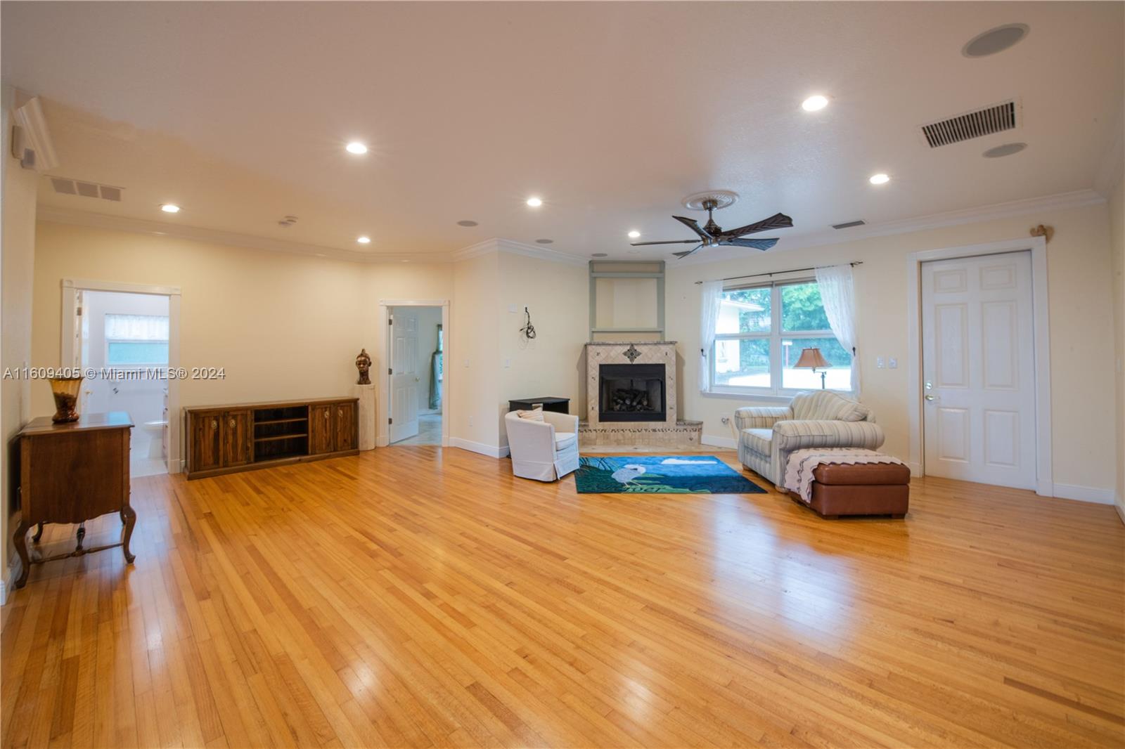 1613 N Indian River Drive Property Photo 30