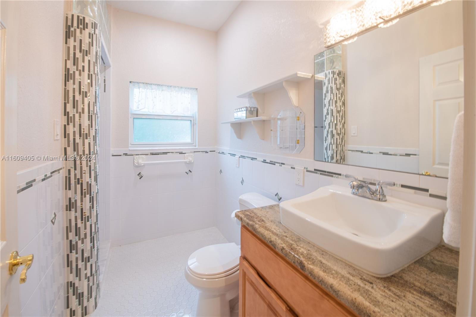 1613 N Indian River Drive Property Photo 40