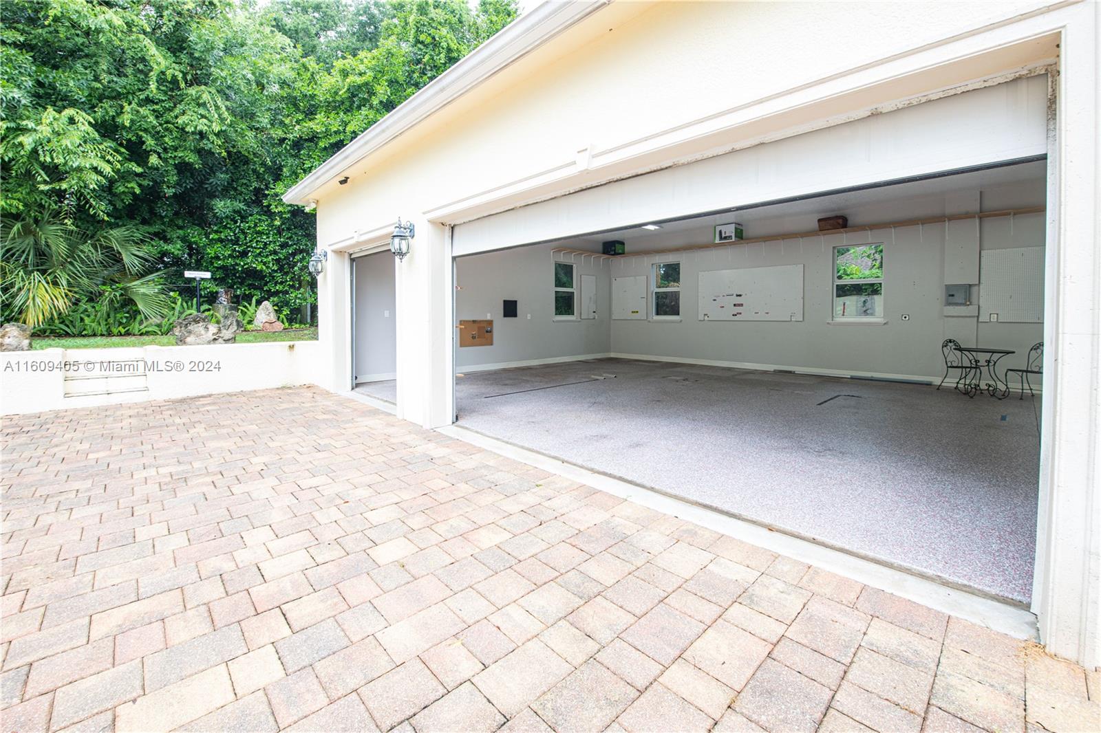 1613 N Indian River Drive Property Photo 60