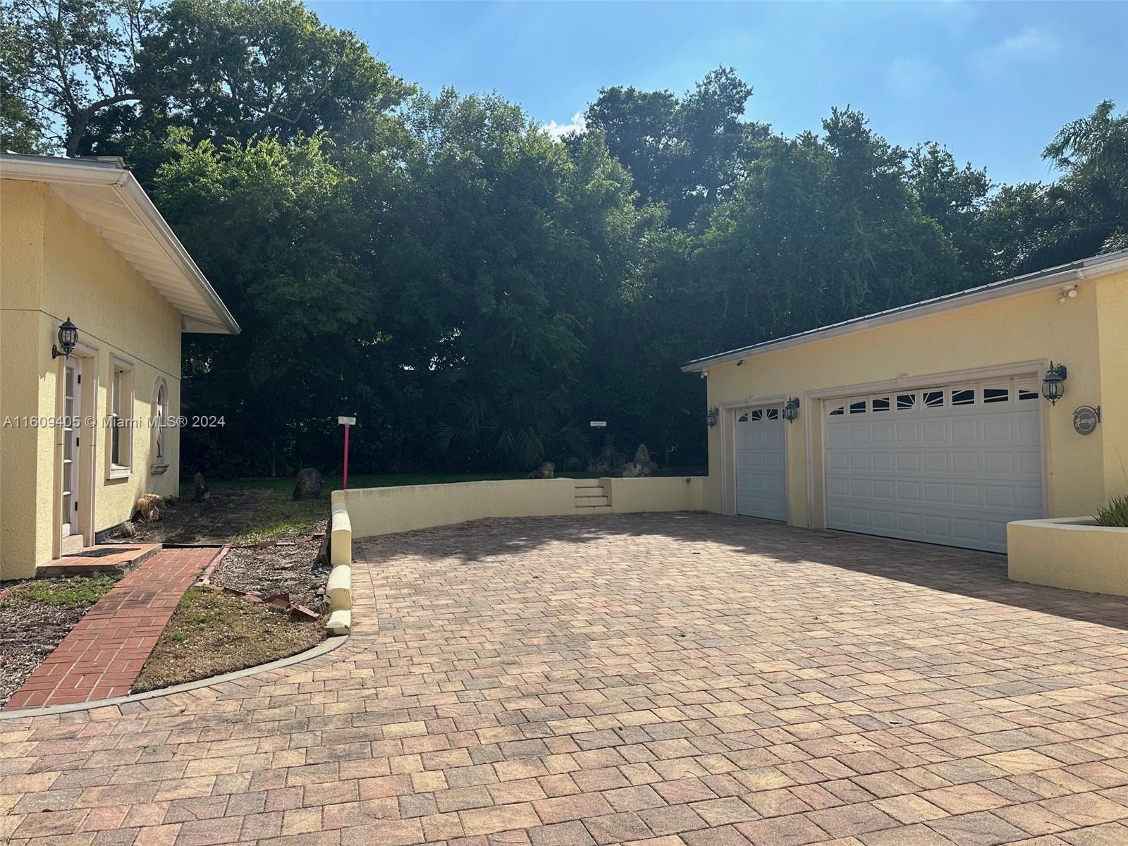 1613 N Indian River Drive Property Photo 61