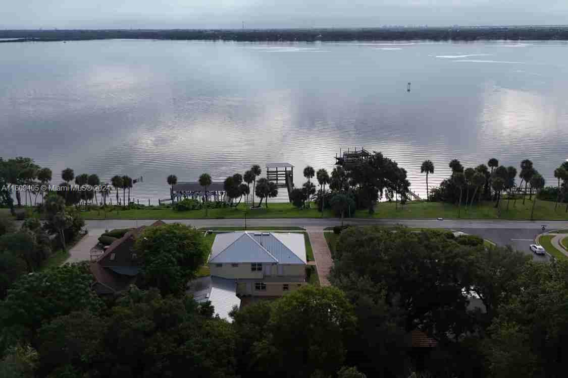 1613 N Indian River Drive Property Photo 91