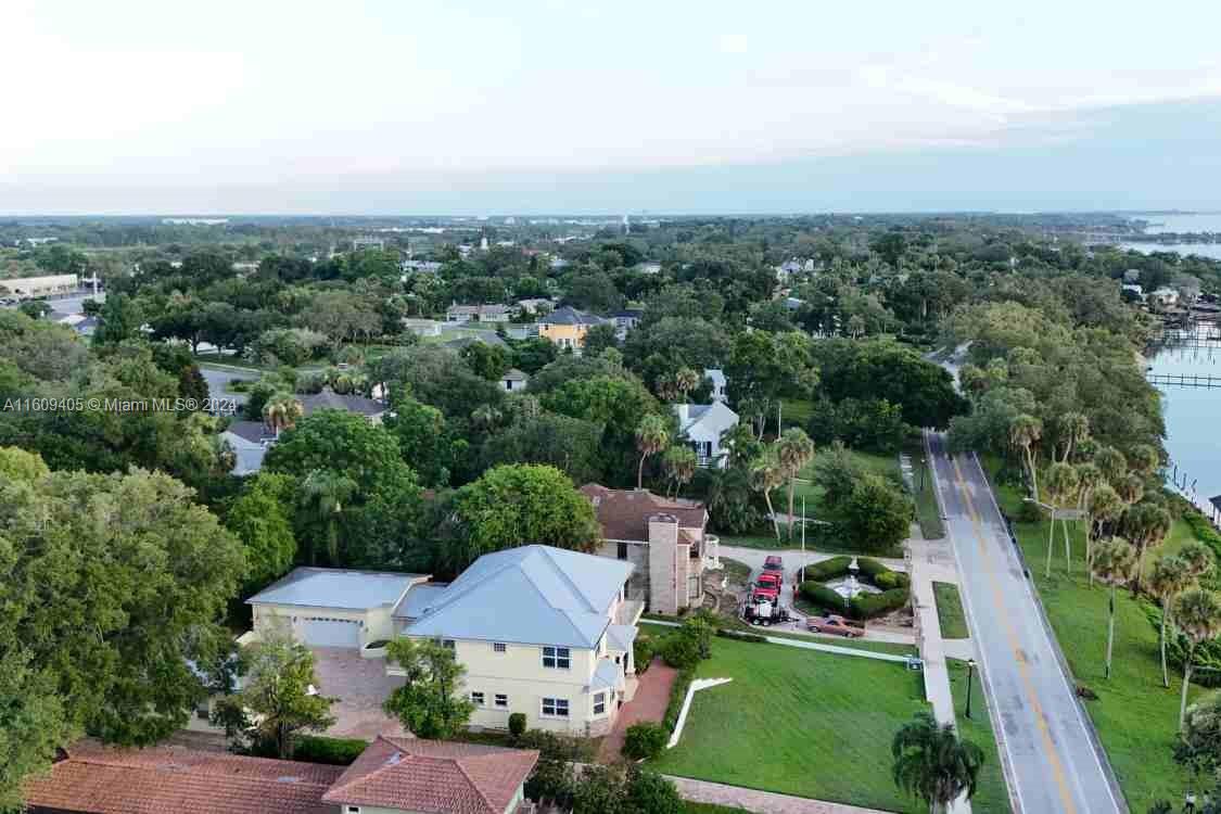 1613 N Indian River Drive Property Photo 92