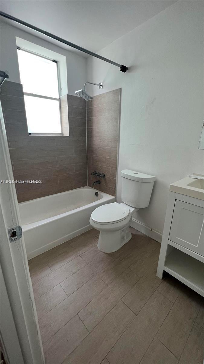 1502 Jefferson Ave 102 Property Photo 9