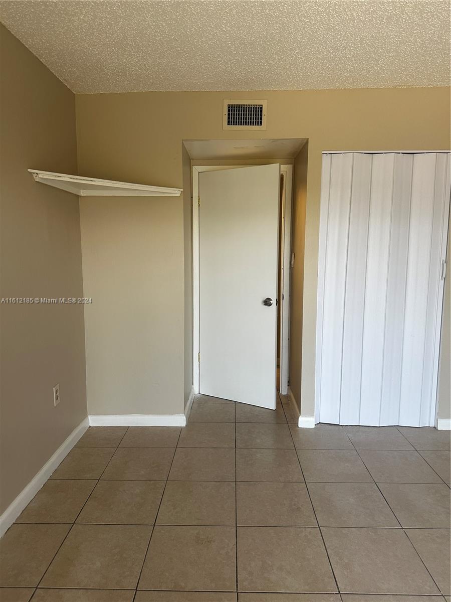 4324 Nw 9th Ave 7-3a Property Photo 8