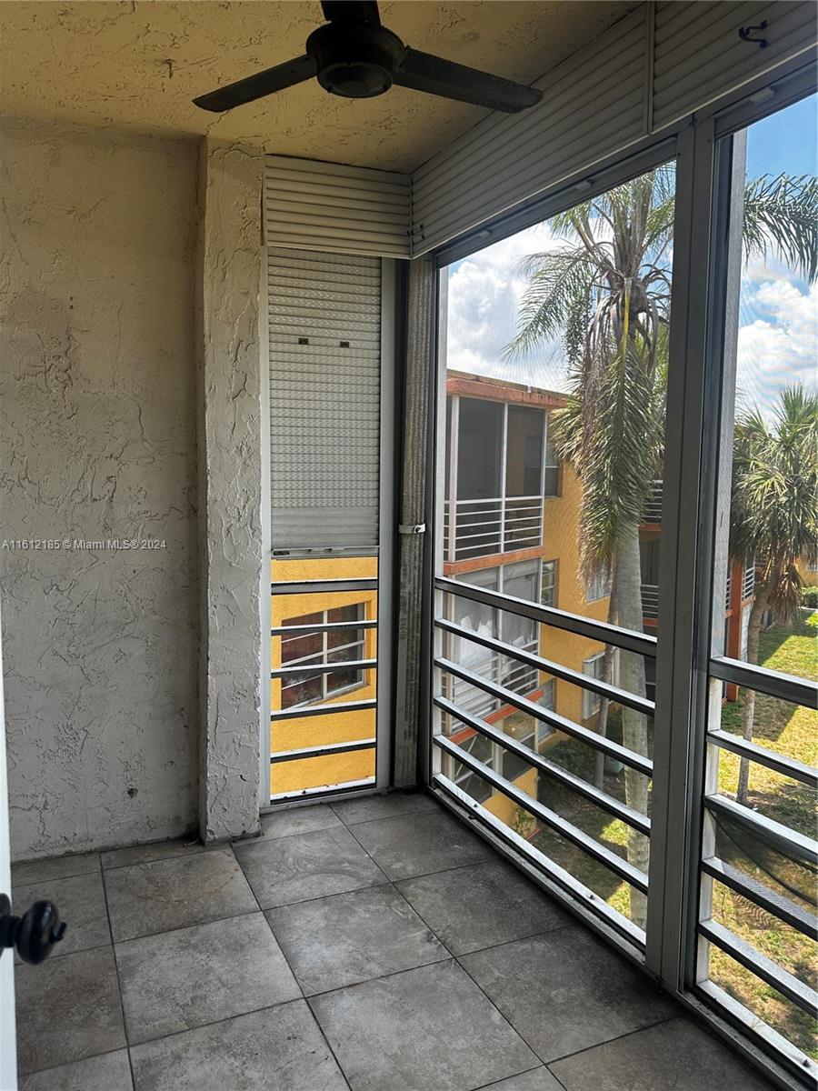 4324 Nw 9th Ave 7-3a Property Photo 11