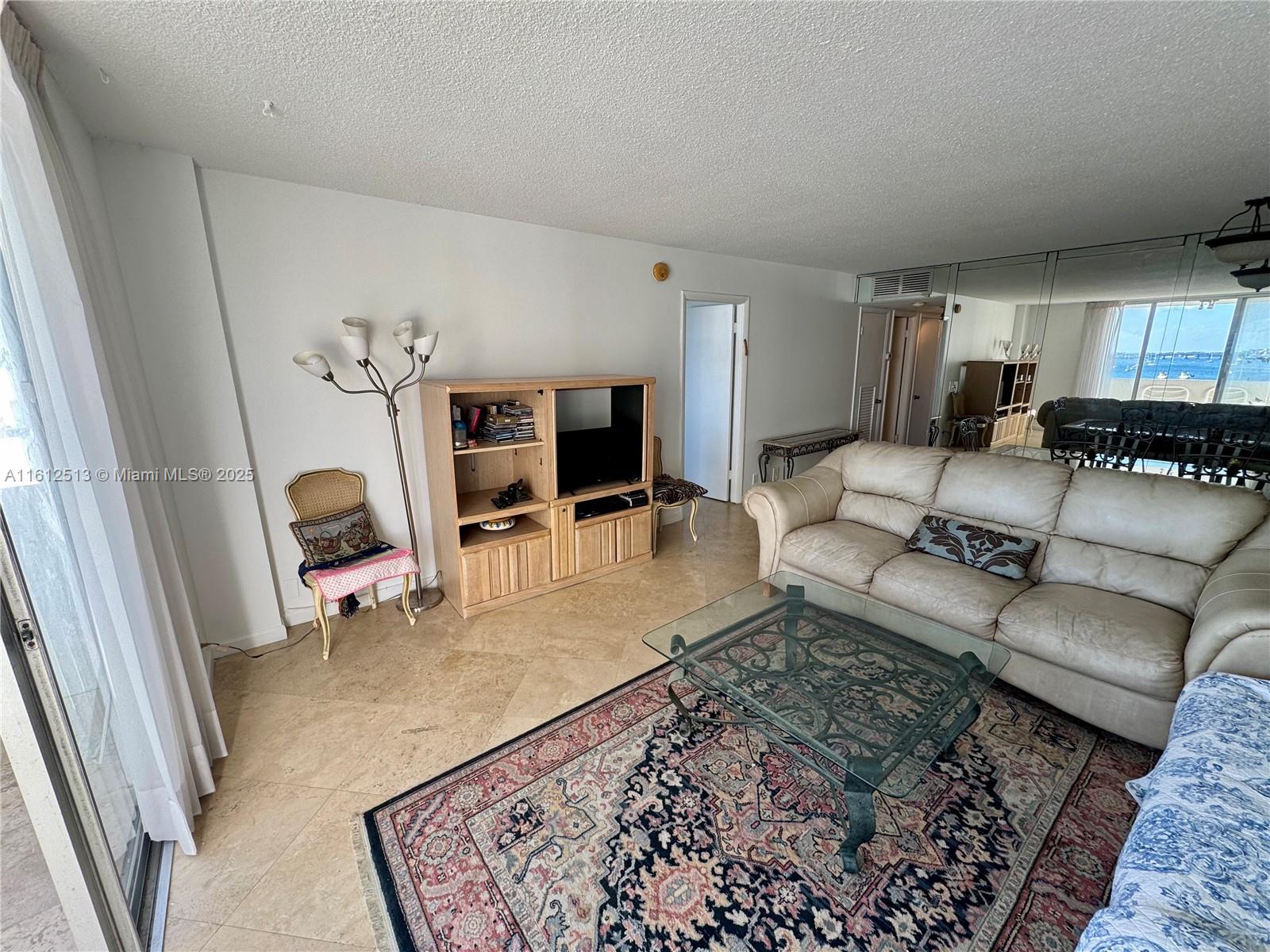 5 Island Ave 5g Property Photo 12