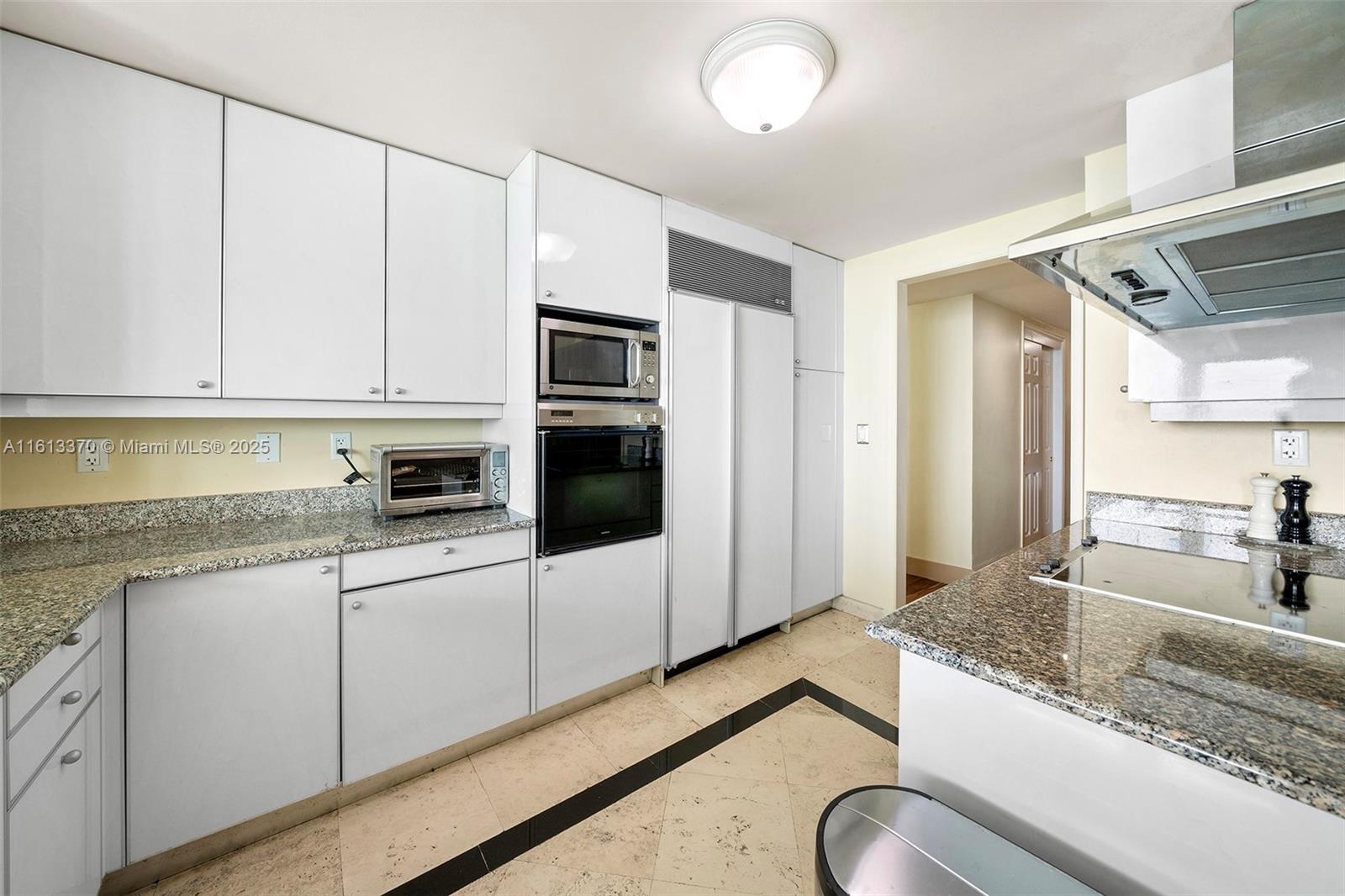 1643 Brickell Ave 704 Property Photo 27