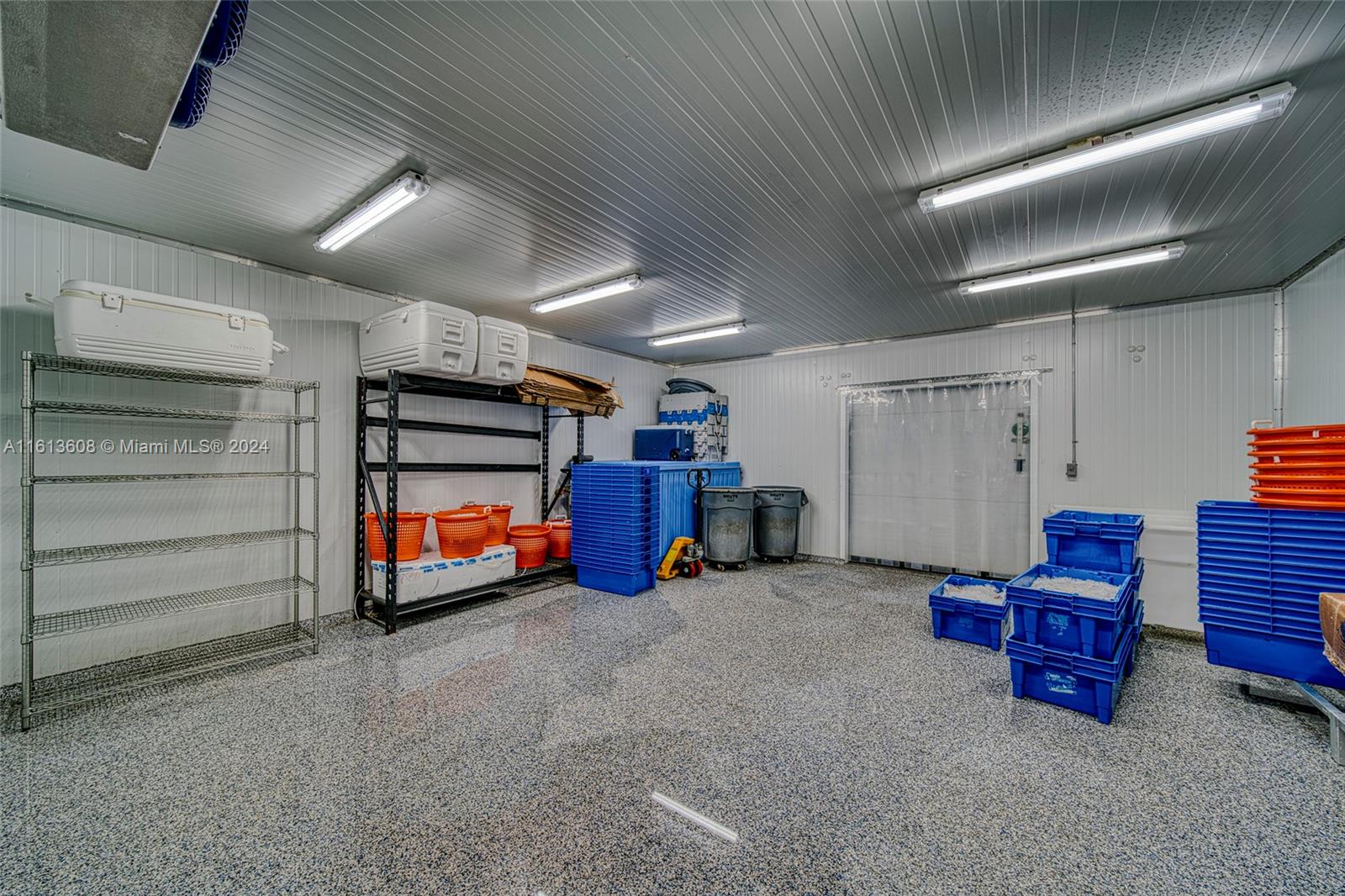 Top Of The Line Fish & Seafood Market With Distribution In Miami Property Photo 13