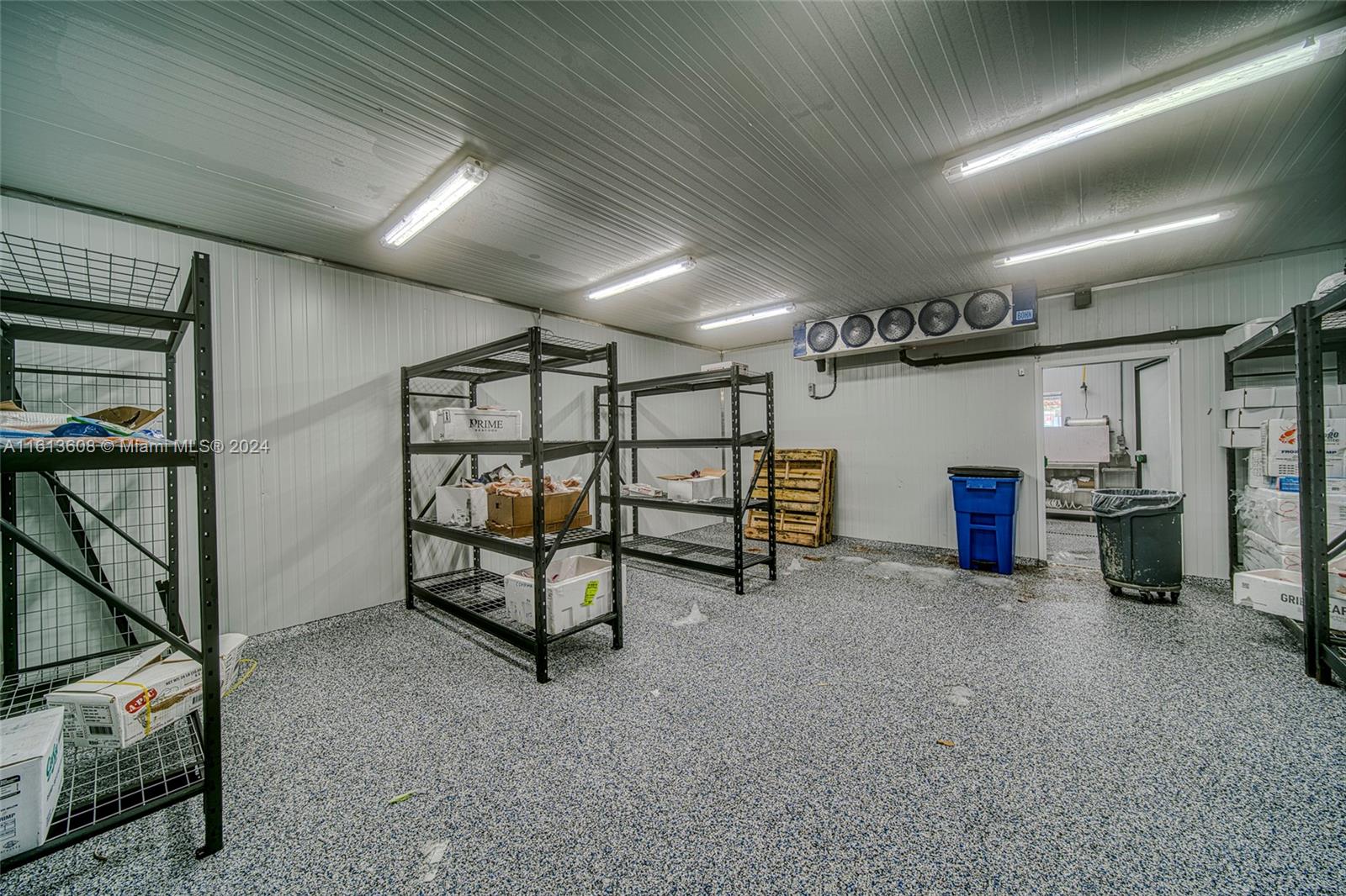 Top Of The Line Fish & Seafood Market With Distribution In Miami Property Photo 15
