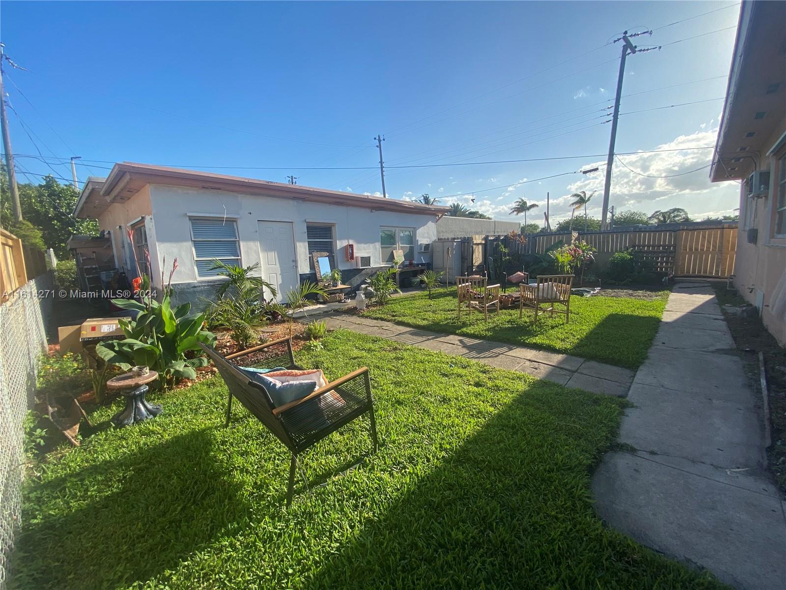 1409 S Federal Hwy Property Photo 12