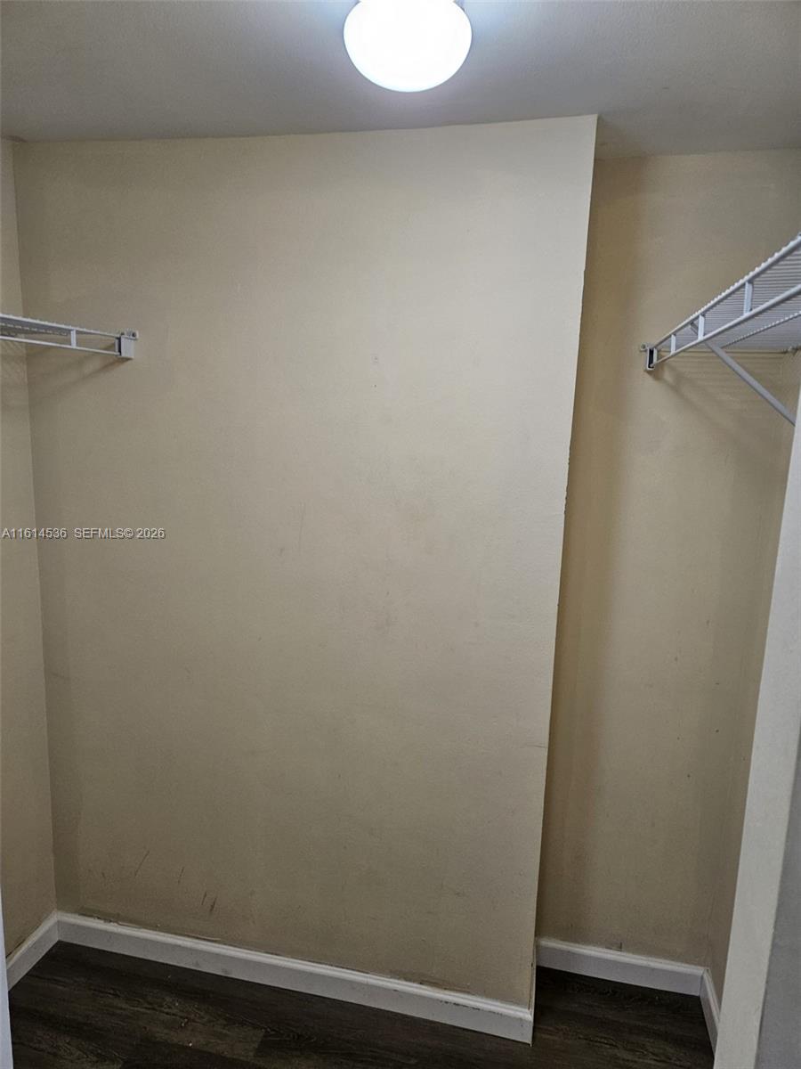 2775 Ne Ne 187th St 323 Property Photo 24
