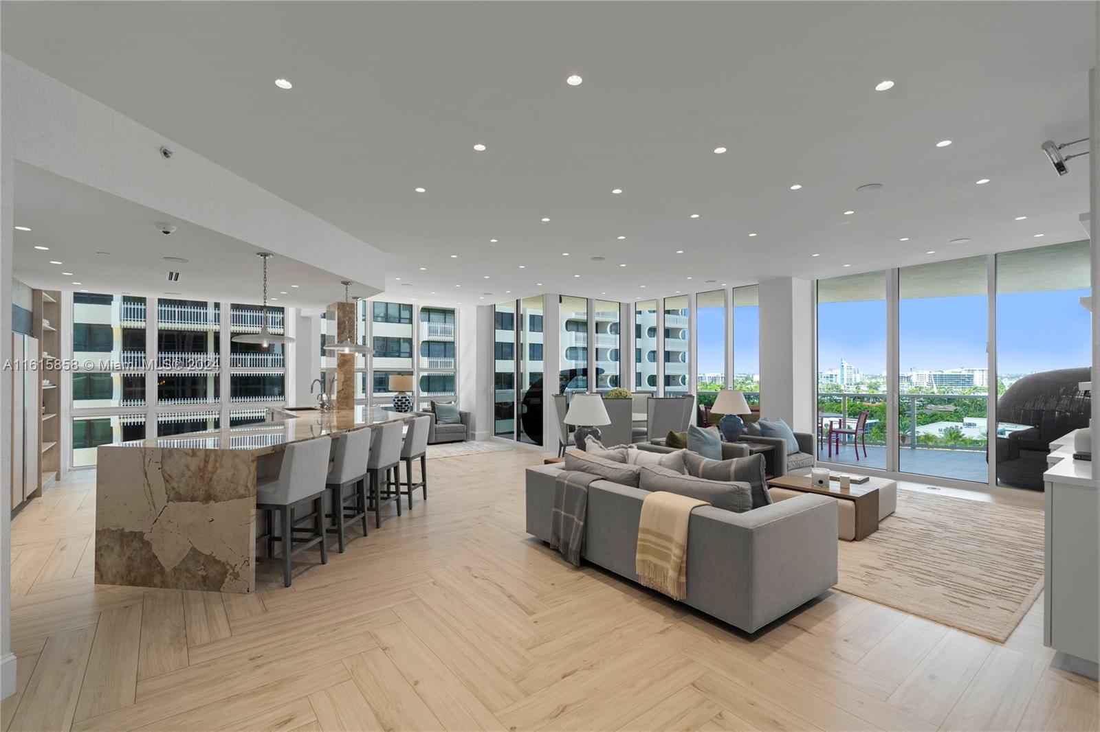 10225 Collins Ave 604 Property Photo 15