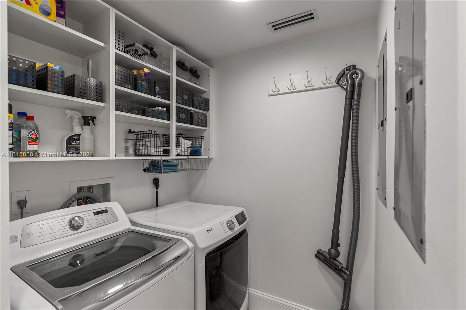 10225 Collins Ave 604 Property Photo 46