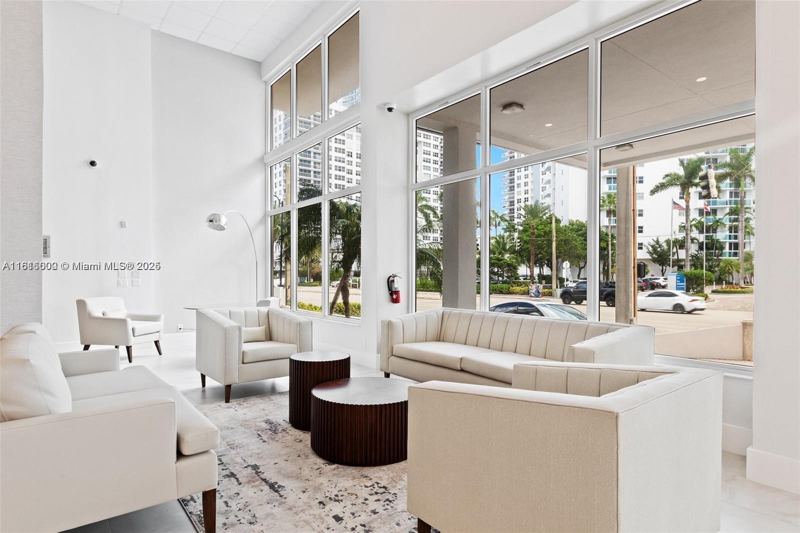 3000 S Ocean Dr 206 Property Photo 31