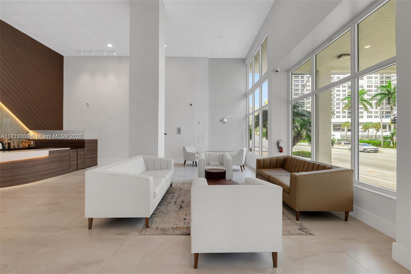 3000 S Ocean Dr 206 Property Photo 48