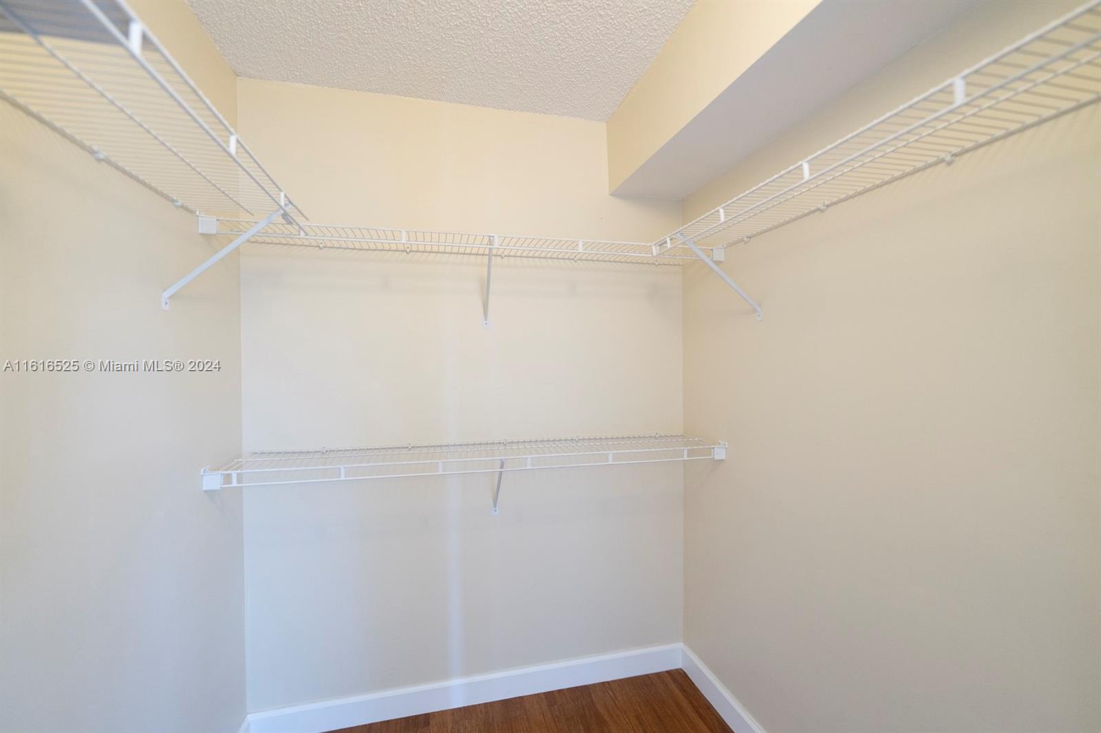 2981 Ne 185th St 1801 Property Photo 14