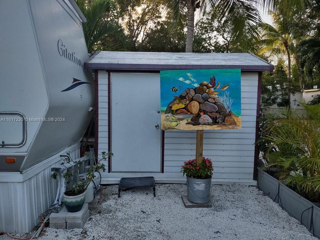 101551 Overseas Hwy #149 Property Photo 4