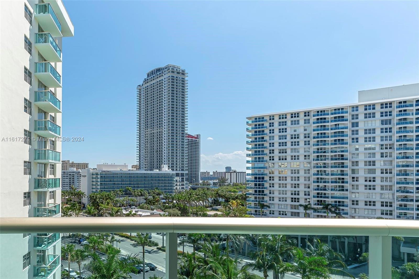 3801 S Ocean Dr 9t Property Photo 3