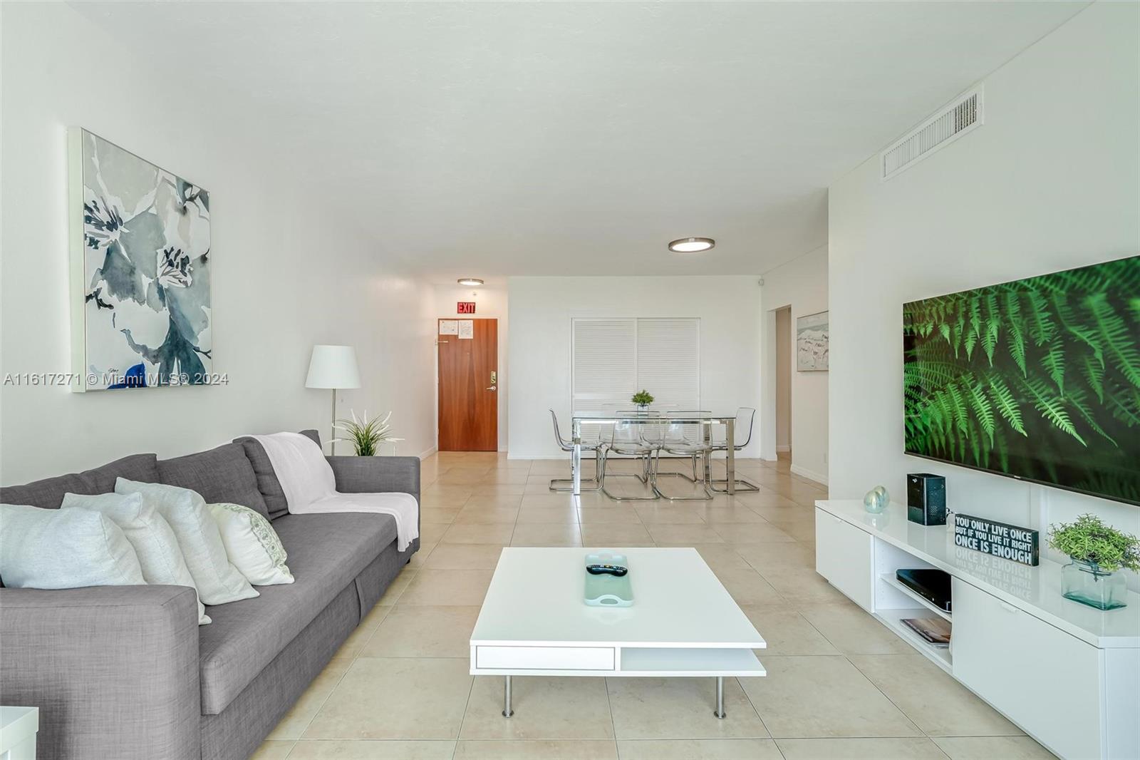 3801 S Ocean Dr 9t Property Photo 5