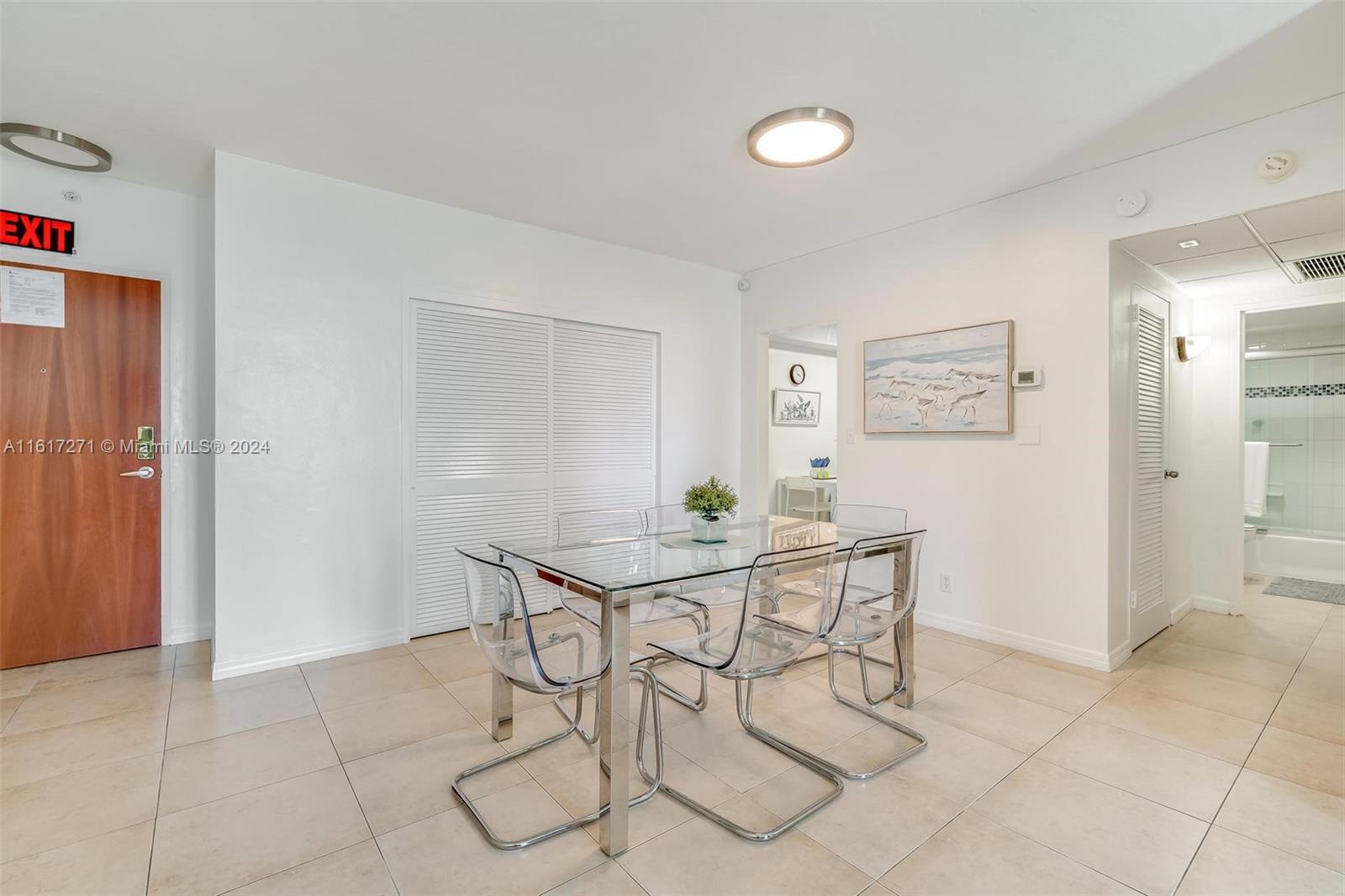 3801 S Ocean Dr 9t Property Photo 17