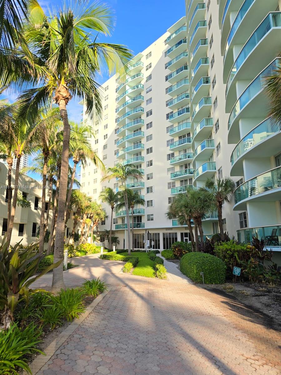 3801 S Ocean Dr 9t Property Photo 27