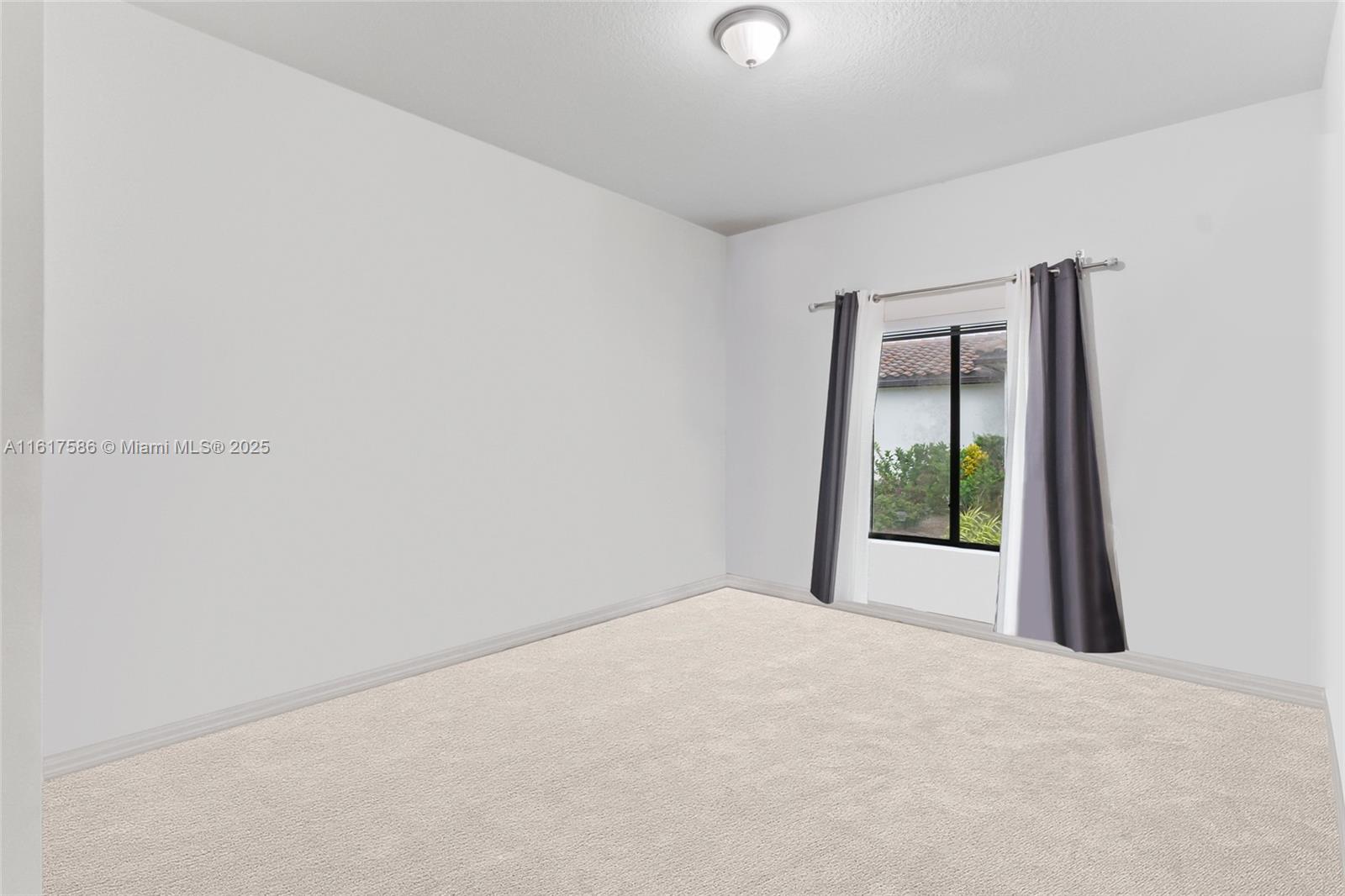 4810 Corrado Avenue Property Photo 17