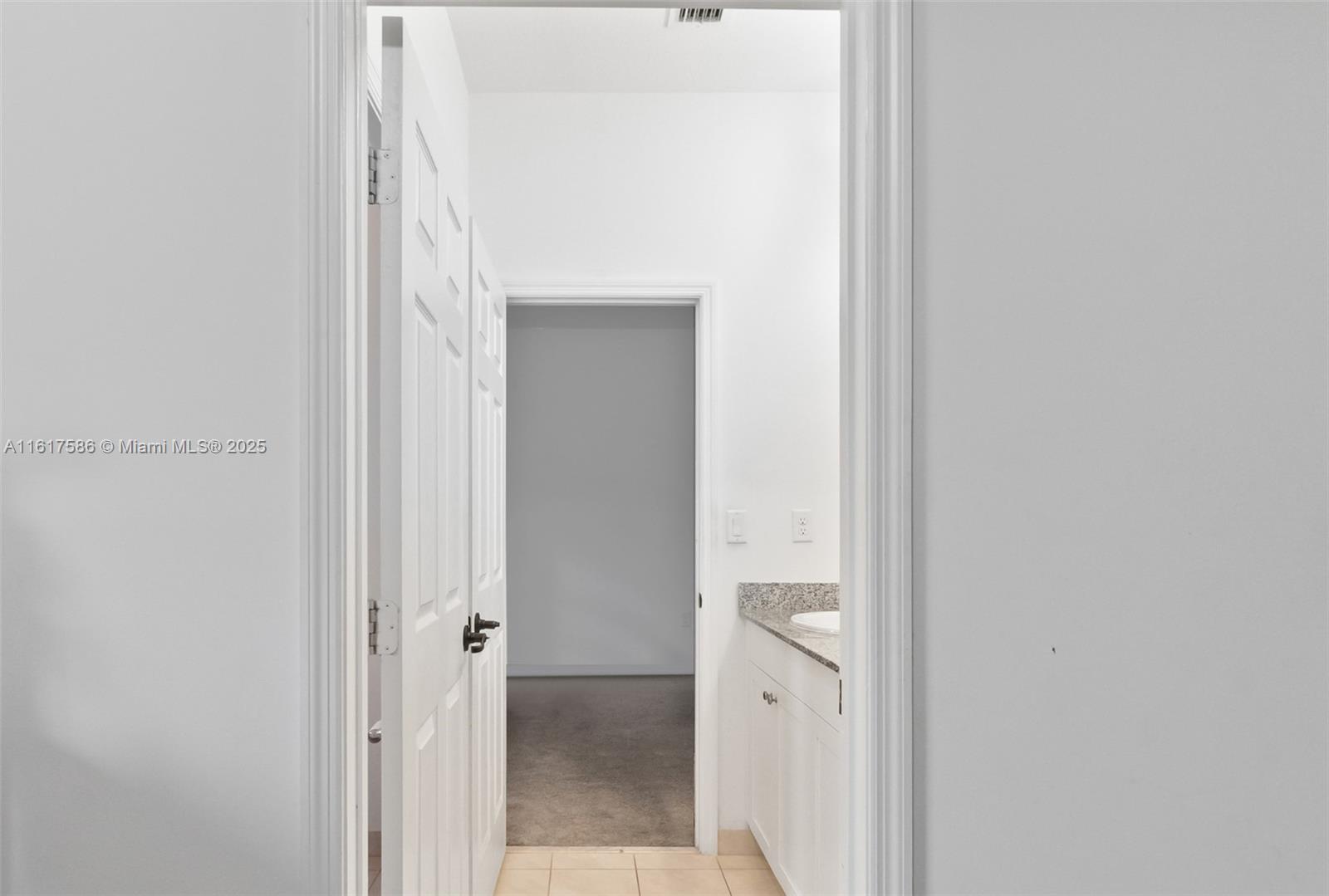 4810 Corrado Avenue Property Photo 19