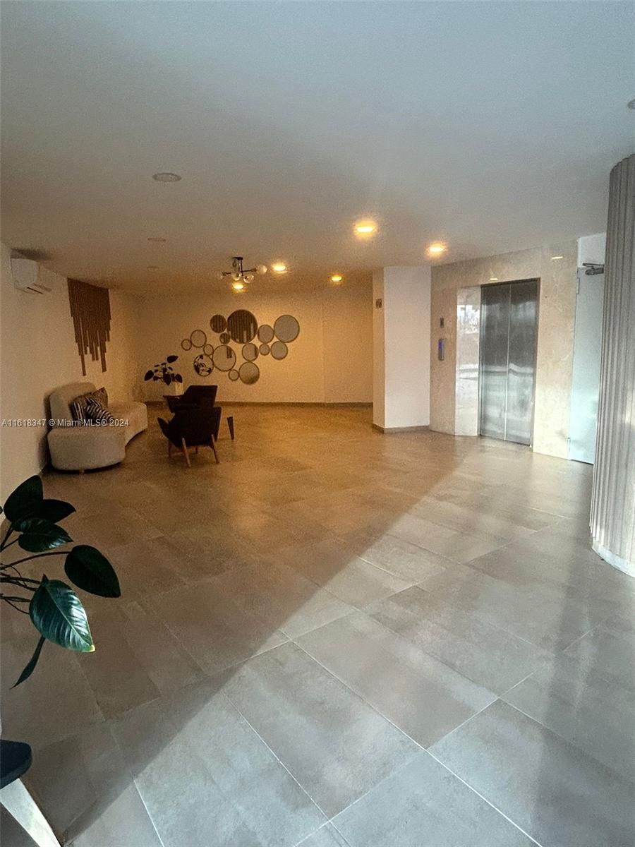 70# 8 Cartagena 807 Property Photo 16