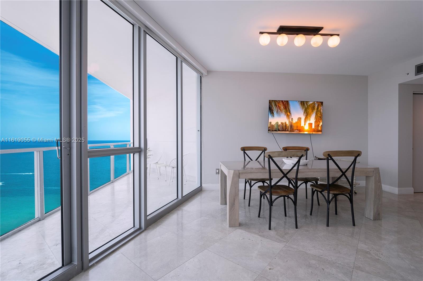3101 S Ocean Dr 3005 Property Photo 19