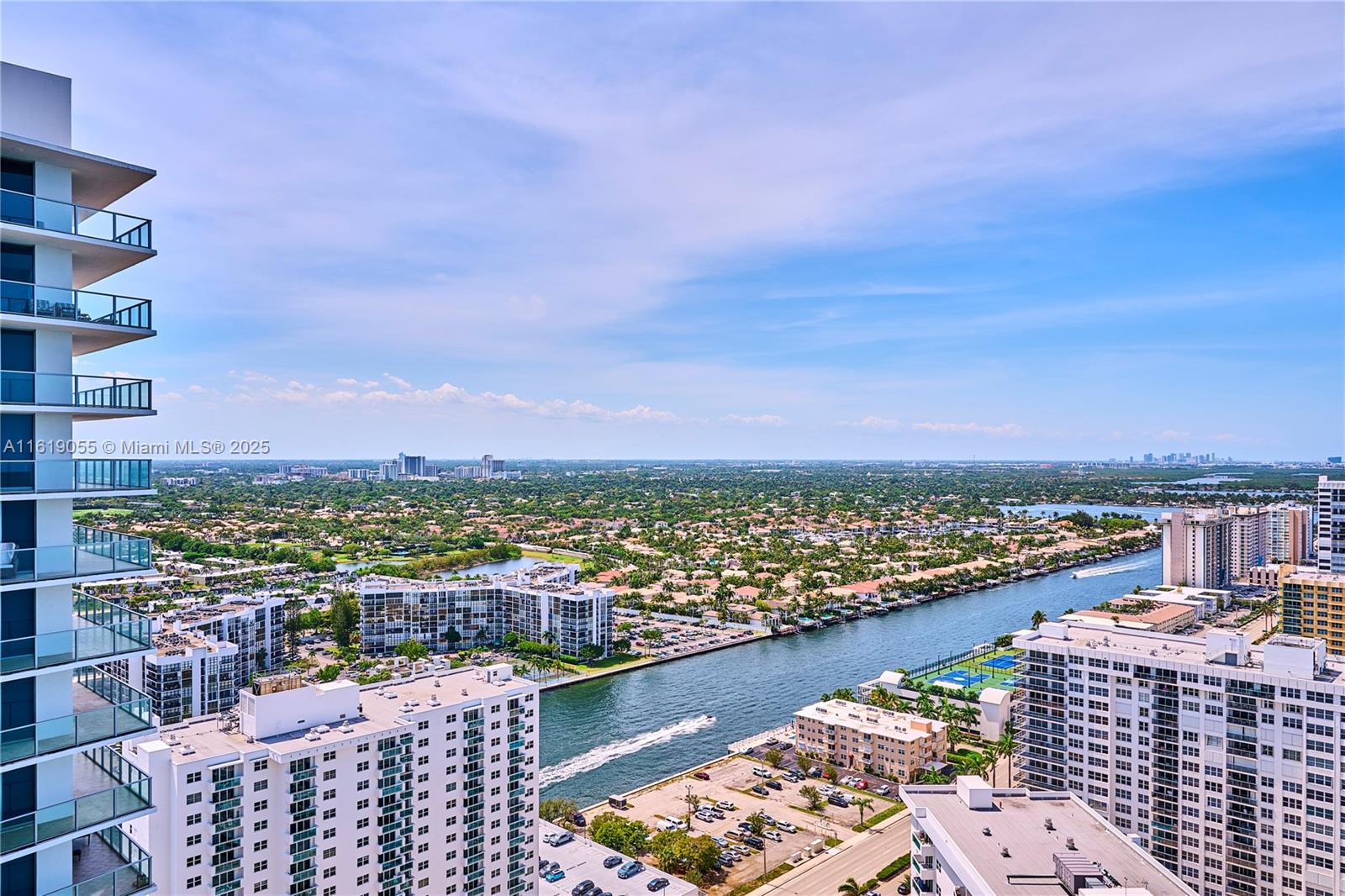 3101 S Ocean Dr 3005 Property Photo 43