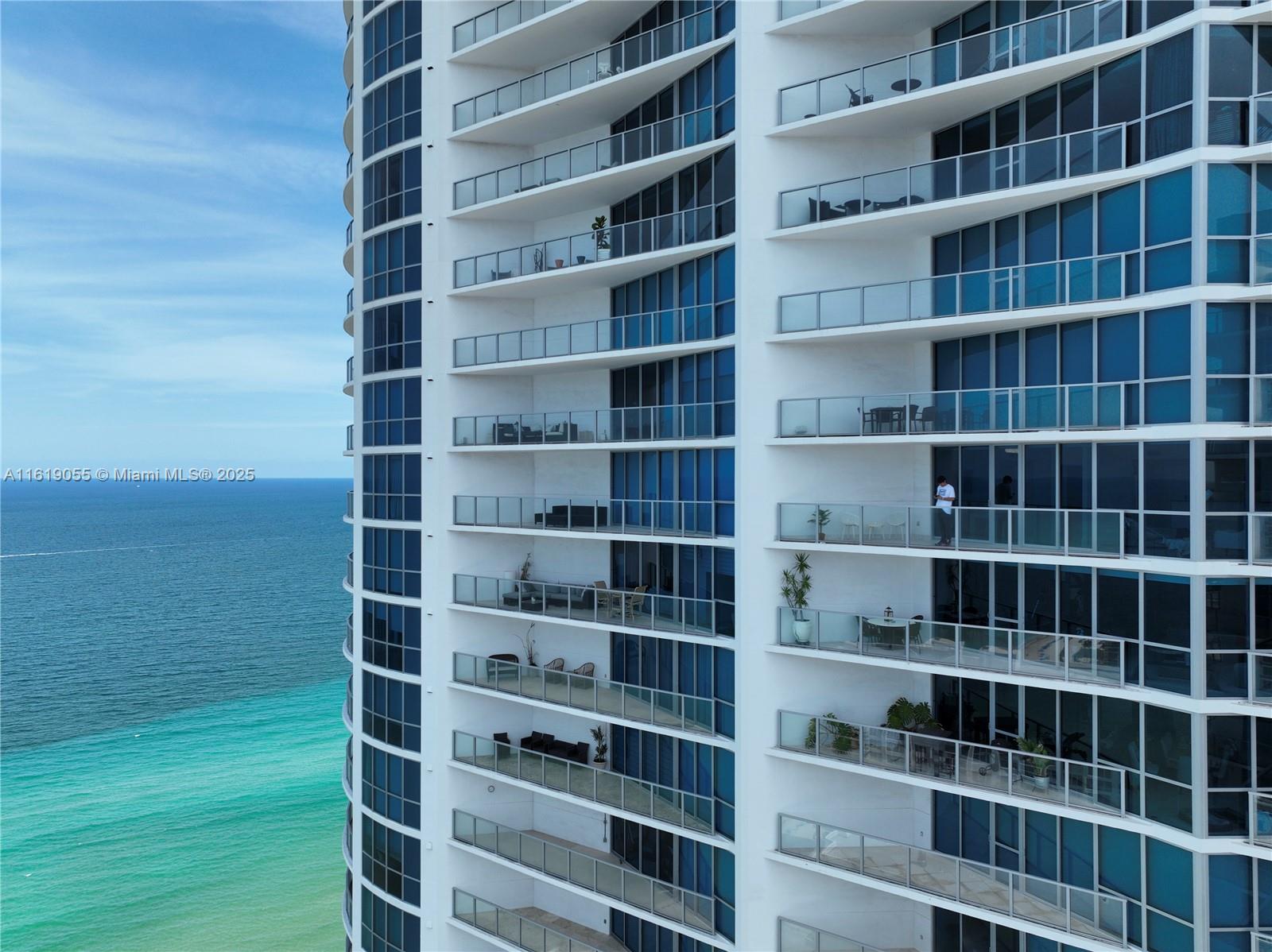 3101 S Ocean Dr 3005 Property Photo 62