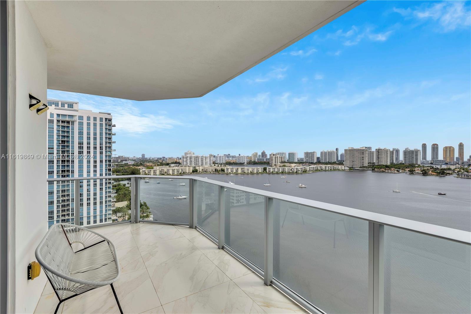17111 Biscayne Blvd 1709 Property Photo 17