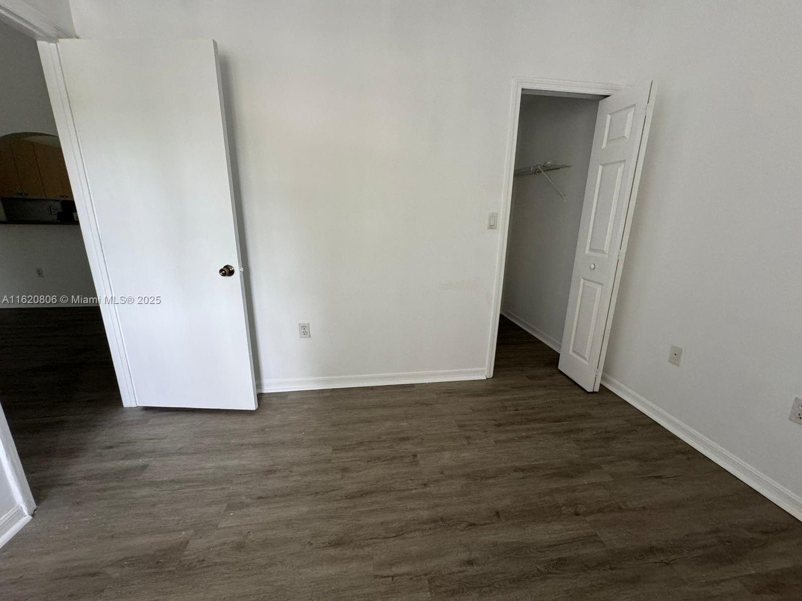 2921 Se 13th Ave 202-48 Property Photo 12