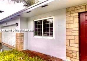 4109 Hayes St Property Photo 3