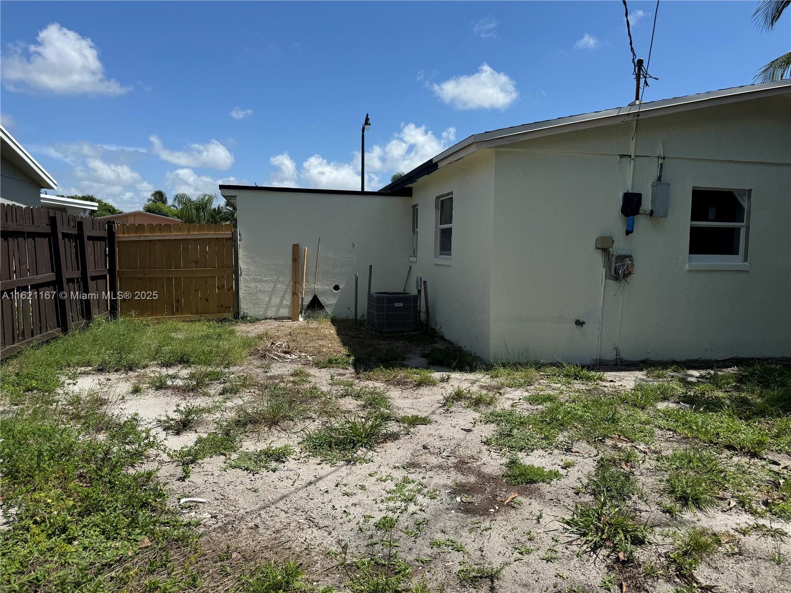 632 Nw 19th St Property Photo 14