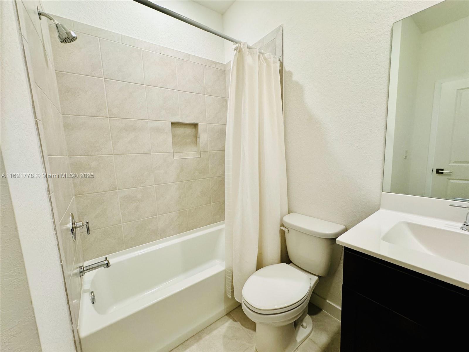 1727 Se 8th Pl 1727 Property Photo 18