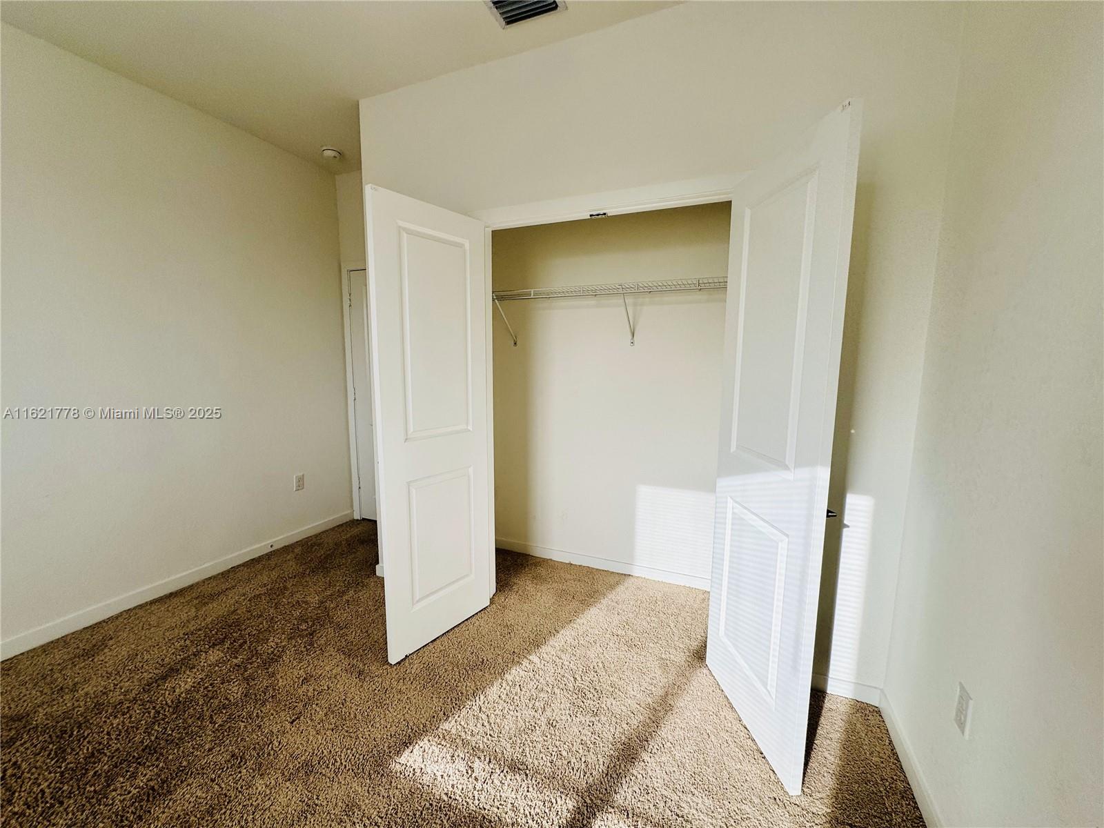 1727 Se 8th Pl 1727 Property Photo 21