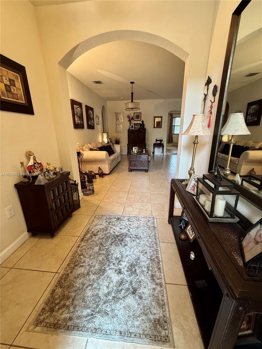 11922 Sw 154th Path Property Photo 6