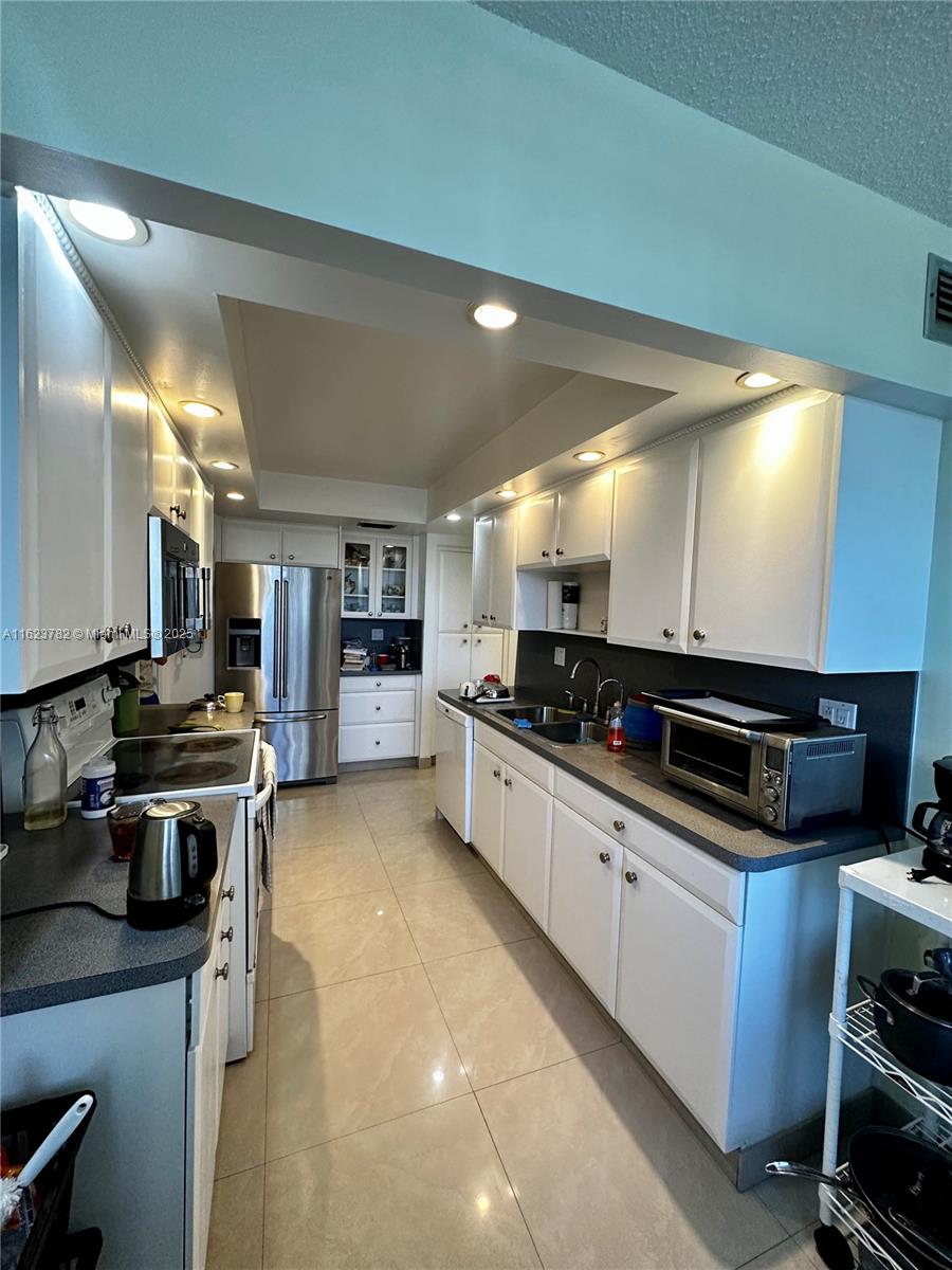 1501 S Ocean Dr 201 Property Photo 11