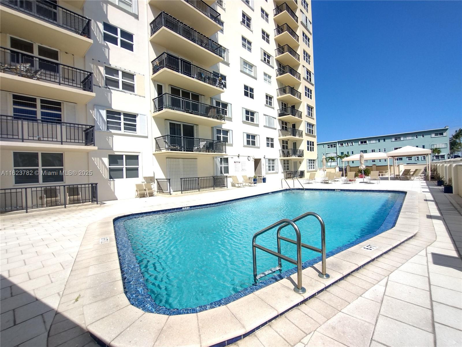 1501 S Ocean Dr 201 Property Photo 21