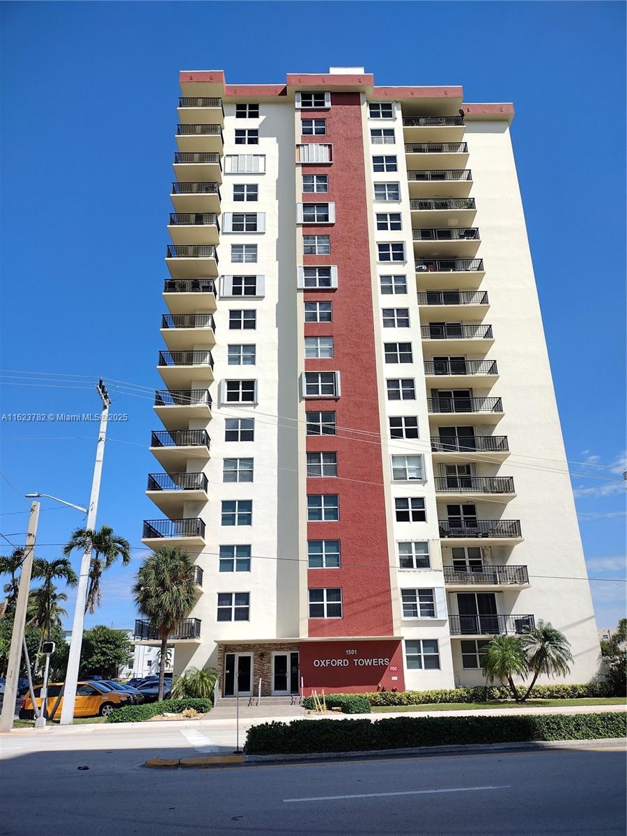 1501 S Ocean Dr 201 Property Photo 28
